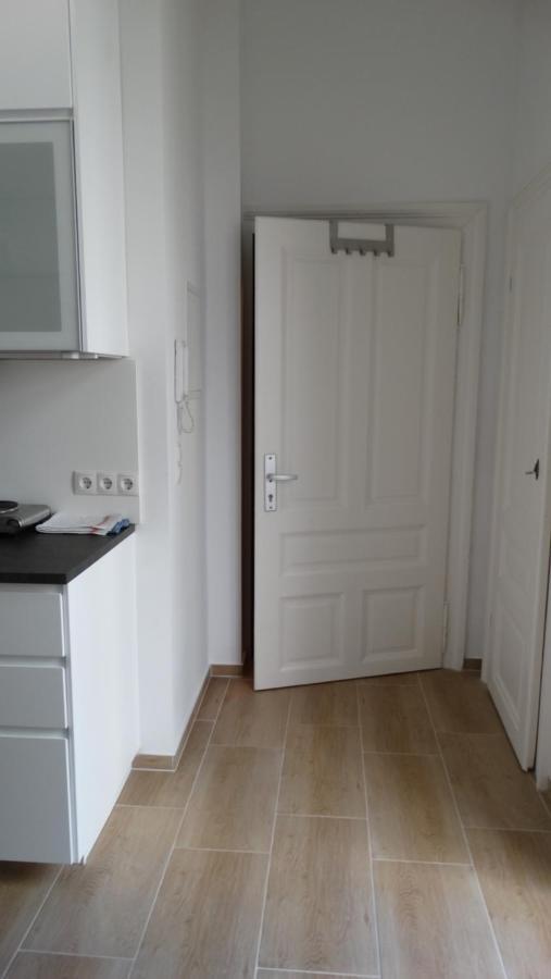 Ruhige Art-Garconniere Mit Balkon Daire Viyana Dış mekan fotoğraf